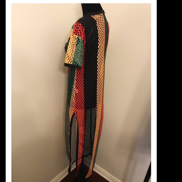 Rasta cover up - Picture 3 of 8